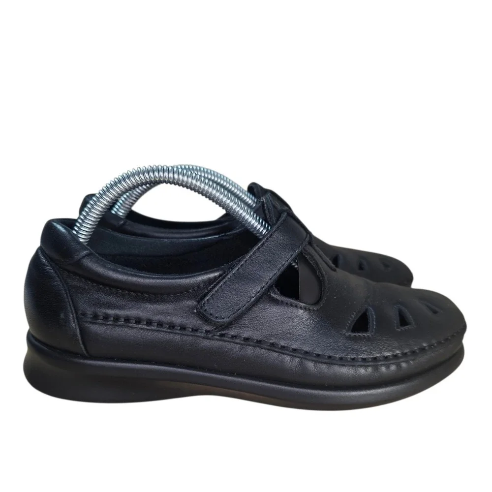 SAS Roamer Mary Jane Shoes Womens 6W Wide Black Leather Comfort Walking
